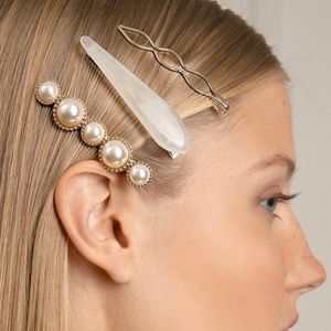 Petit Moments White Smoke Trio Barrette Set